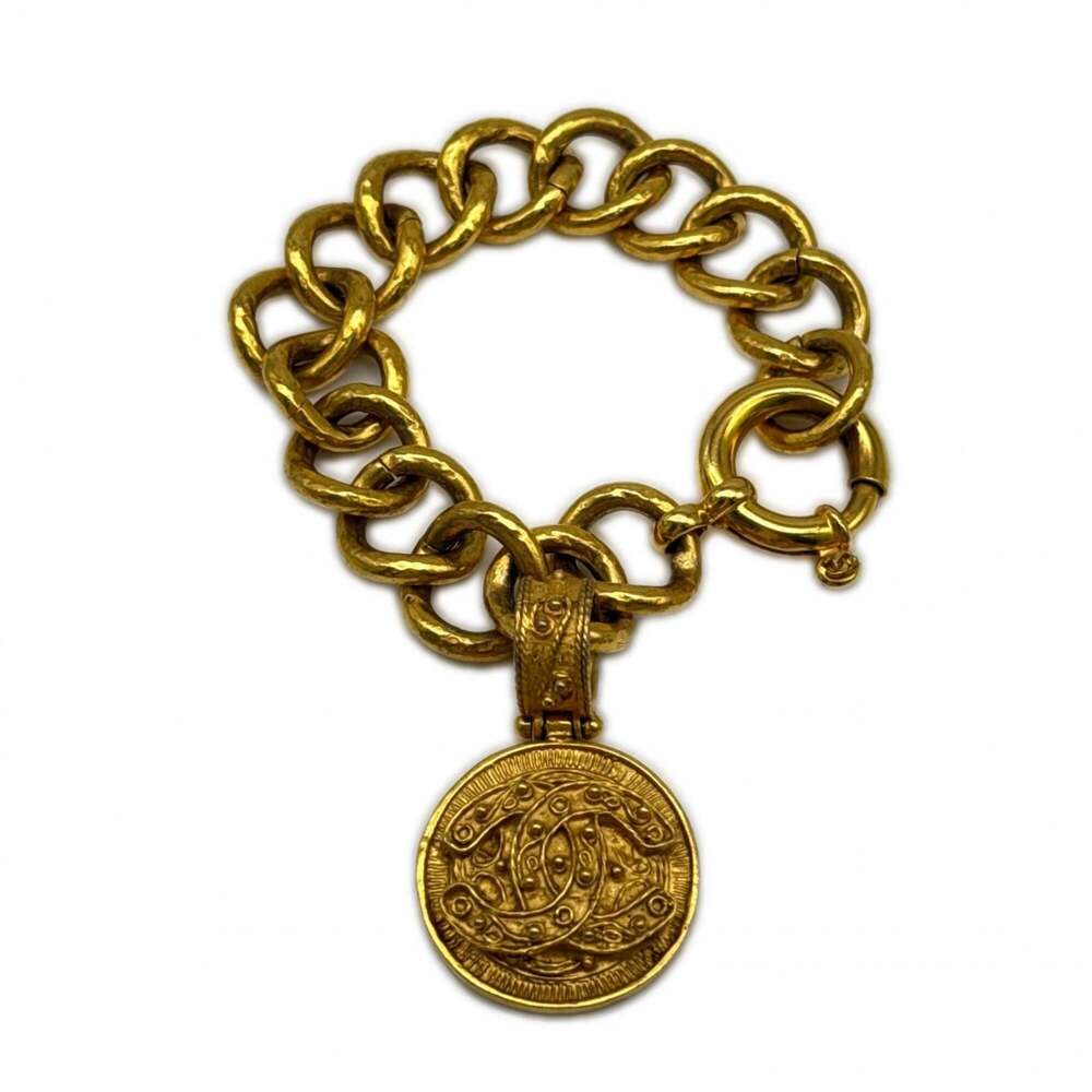 Chanel Cc Logo Bracelet Metal #299468C10B